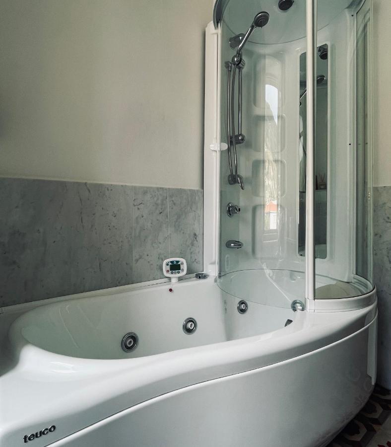 Rl - Boutique Suites & Apartments Bienno エクステリア 写真